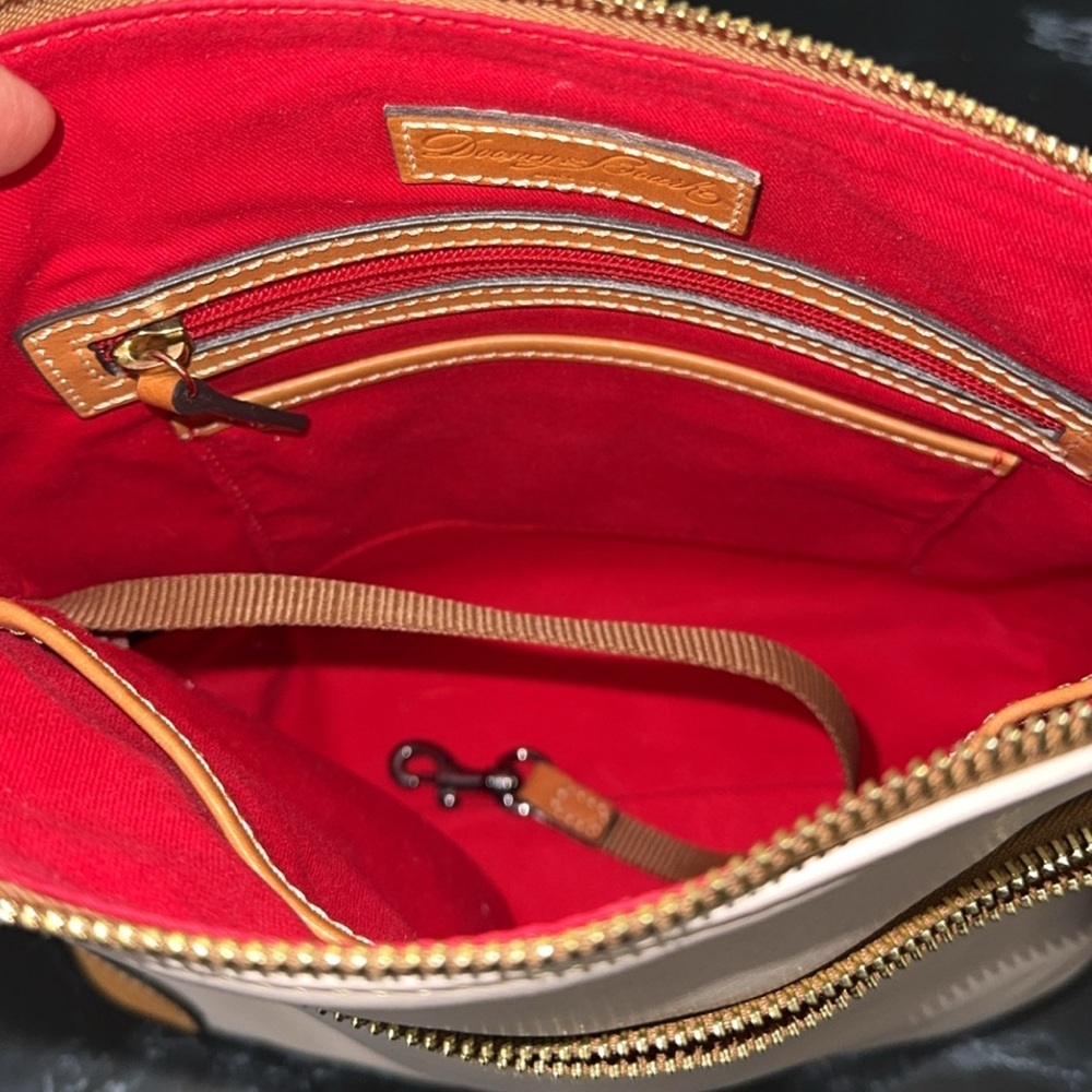 Dooney & Bourke Handbag Wexford Smooth Leather Crossbody Bag AUTHENTIC - Picture 11 of 11